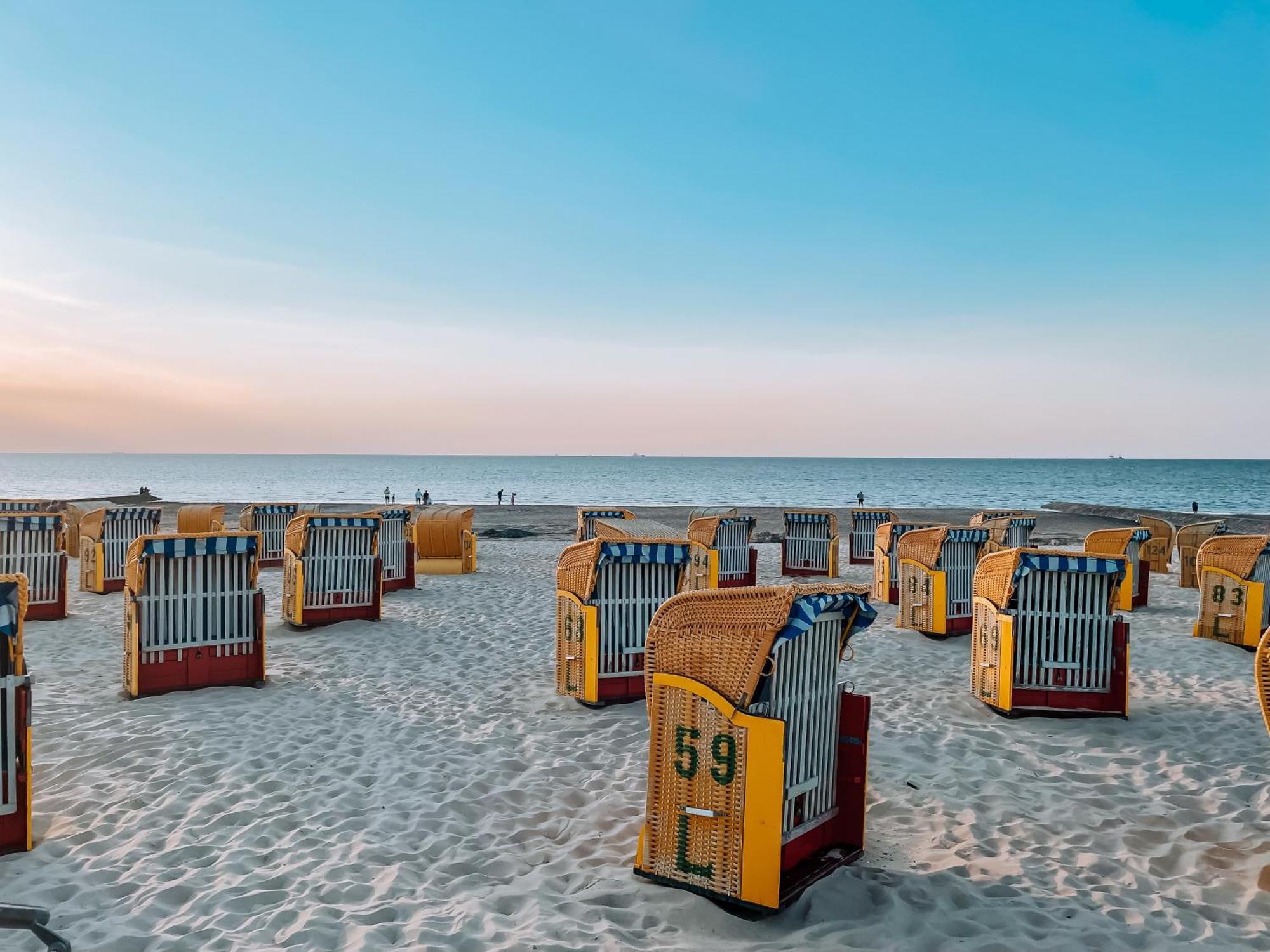 Modernes Apartment Direkt Am Strand Cuxhaven Eksteriør billede